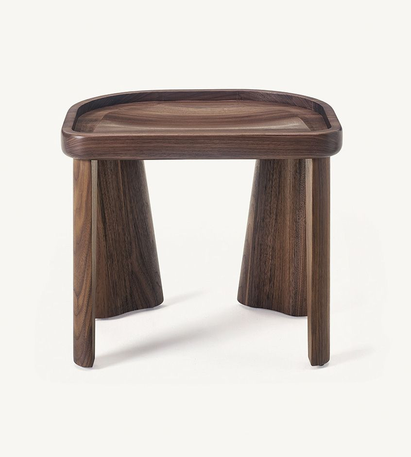 CLUSTER STOOL