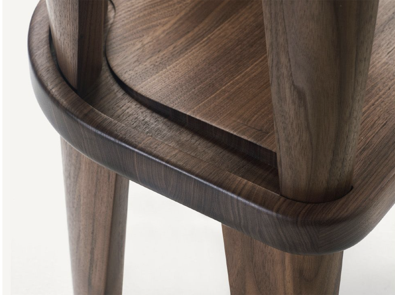 CLUSTER STOOL