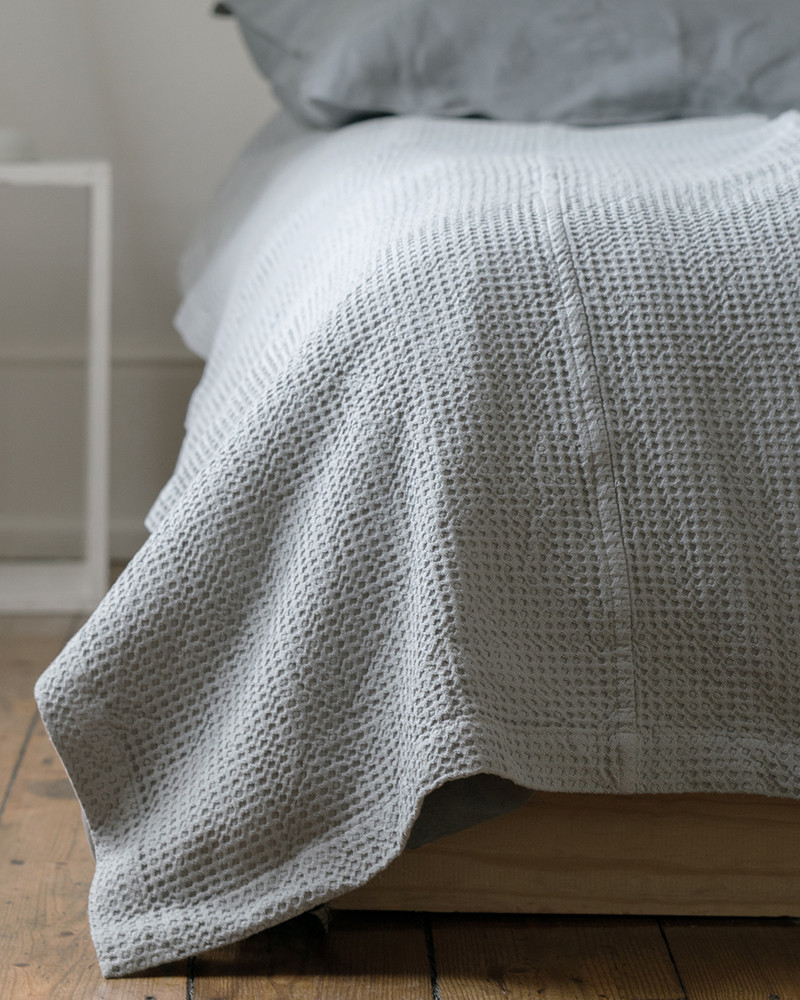 COBBLE WEAVE BEDCOVER