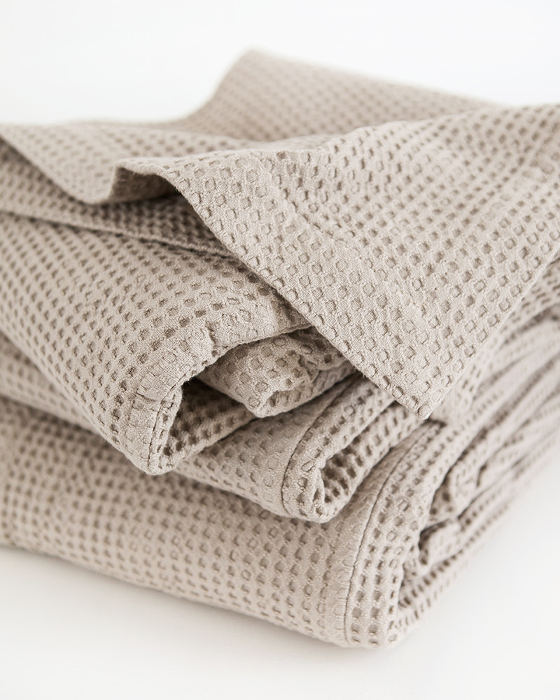 COBBLE WEAVE BEDCOVER