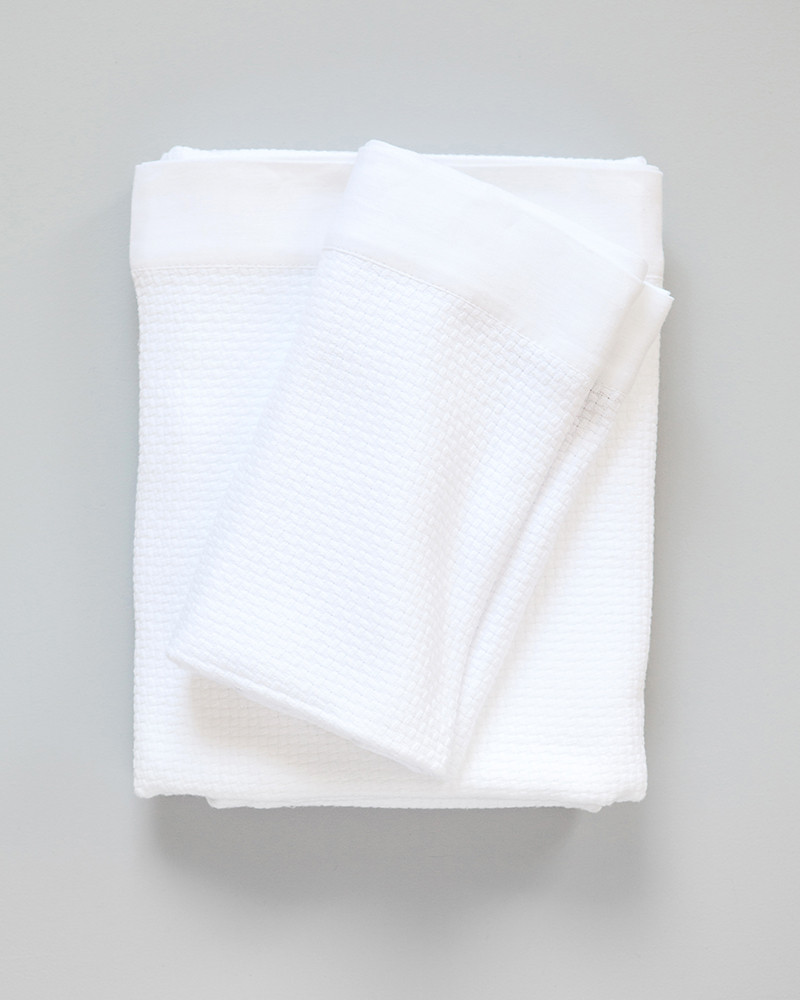 INTERLACE TOWEL