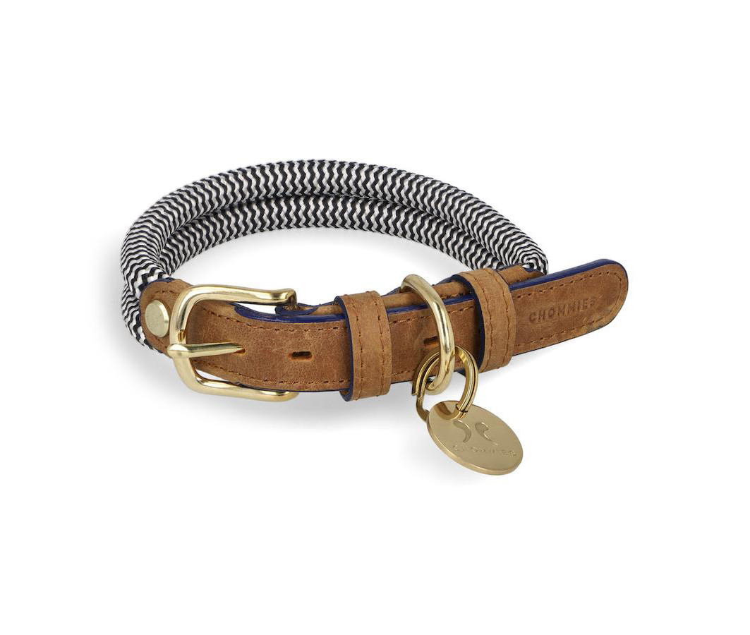 ADJUSTABLE DOG COLLAR