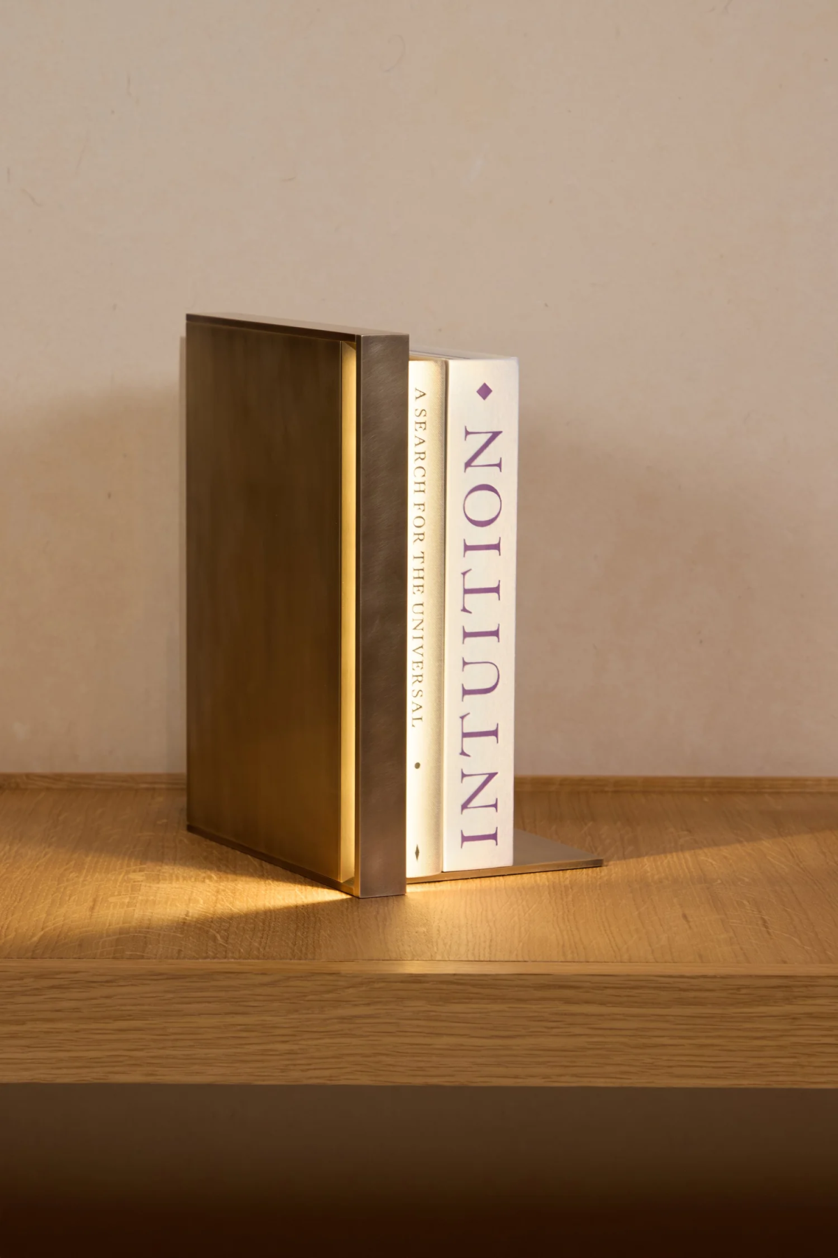 BOOKLIGHT